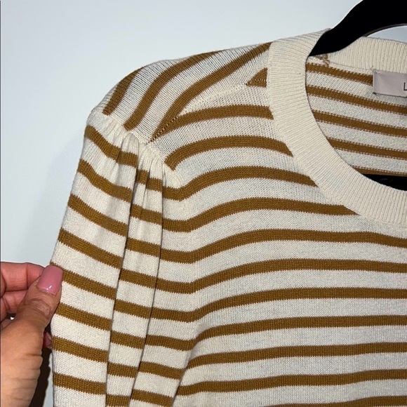 LOFT gold and Cream Striped Sweater - medium - Picture 4 of 8